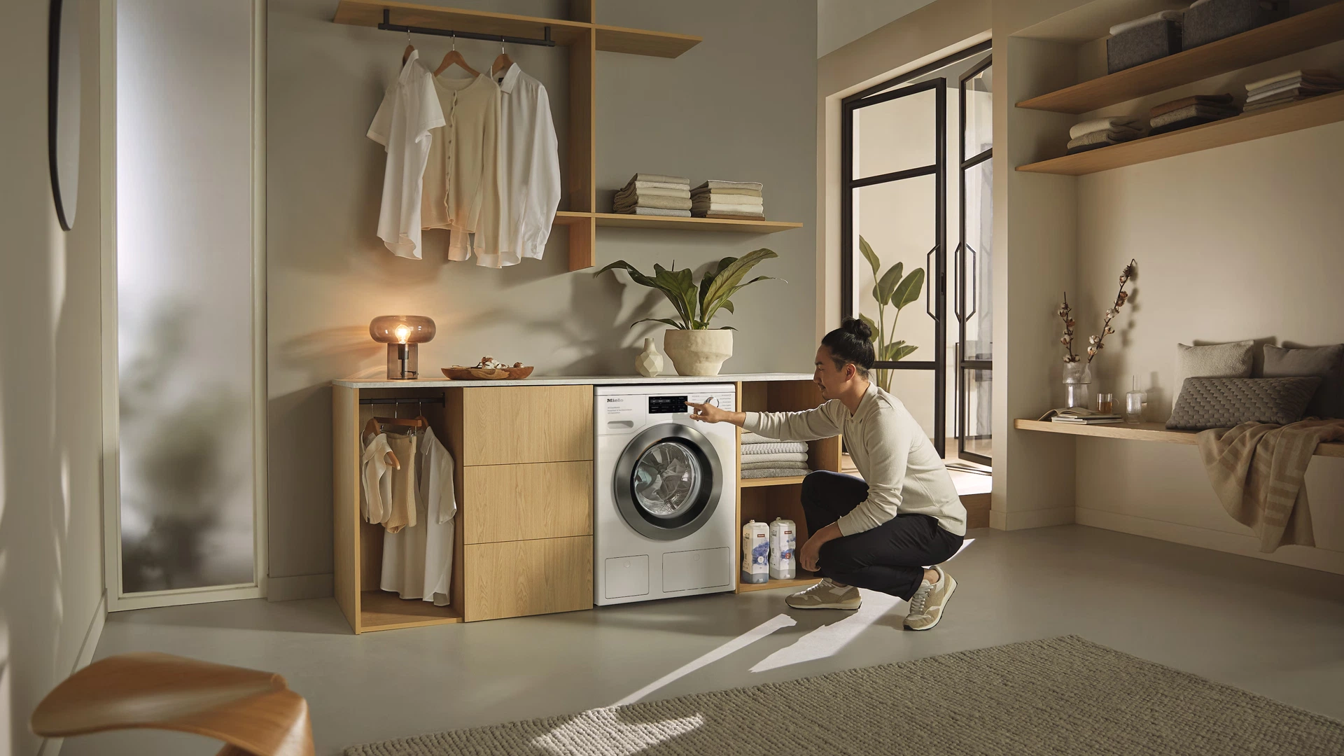 ماشین لباسشویی میله WEG885